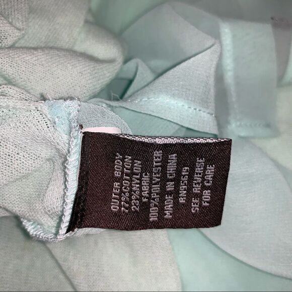 🛍️Fever sheer green long sleeve button up top - Picture 7 of 7